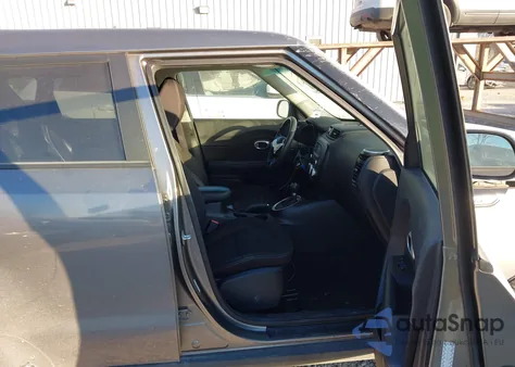 2016 Kia Soul from USA, damaged, VIN KNDJN2A2XG7371461